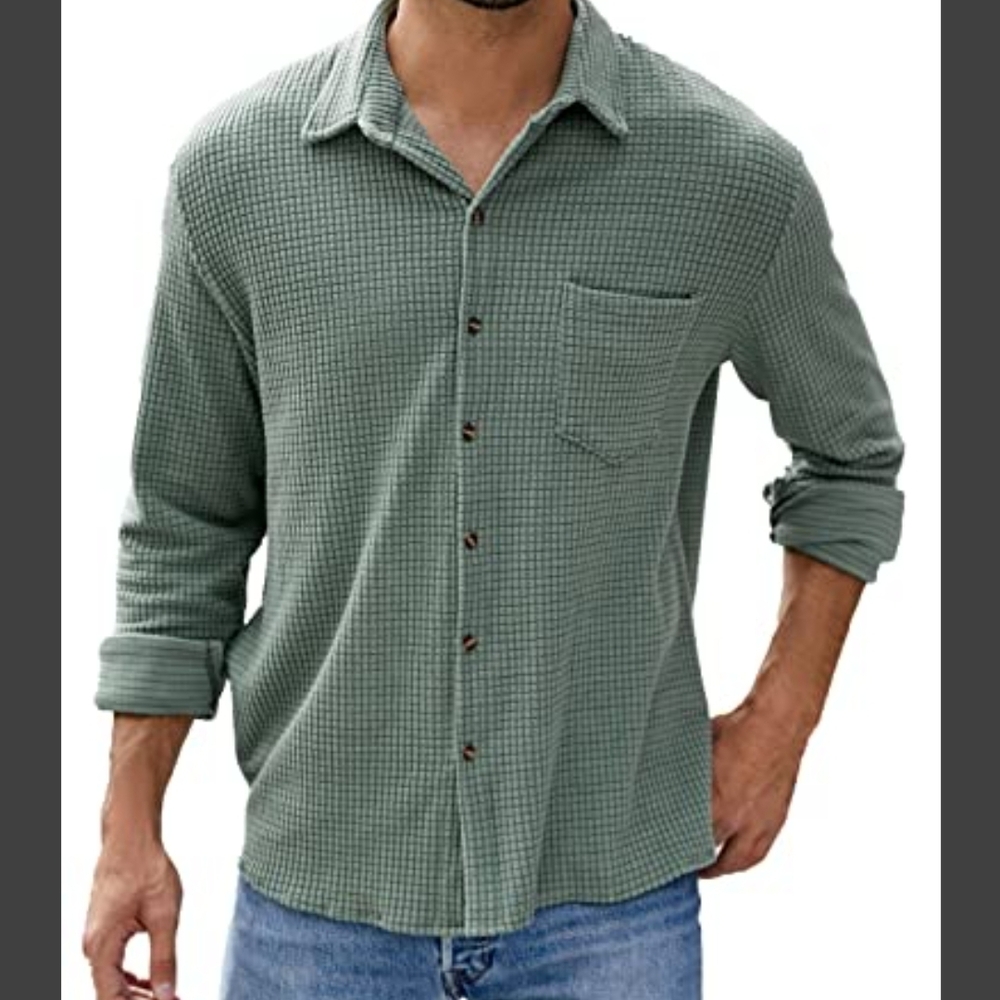 Green Casual Button Down Shirt with Relaxed Fit